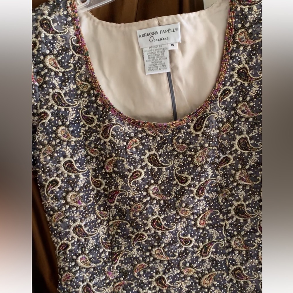 Adrianna Papell Handcrafted Beaded top size 6